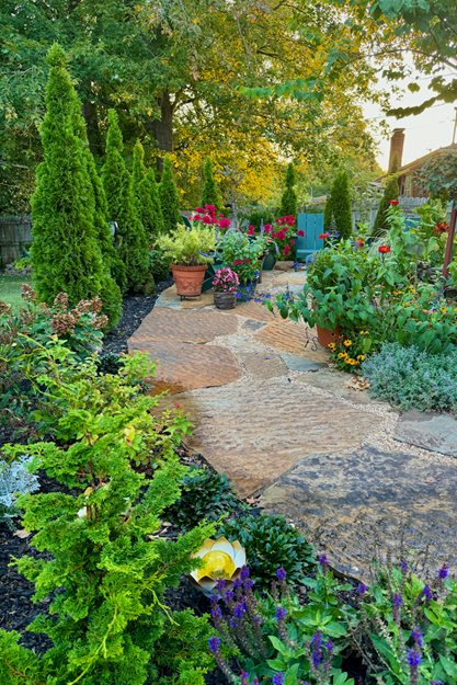 Small Patio, Arkansas Flagstone
"Dream Team's" Portland Garden
Garden Design
Calimesa, CA