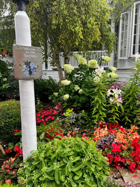 garden bed signs