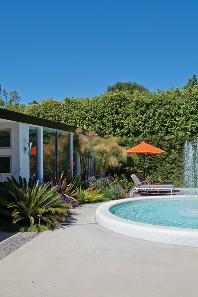 Open Invitation Beverly Hills Glamour Photo Gallery Gallery Garden Design