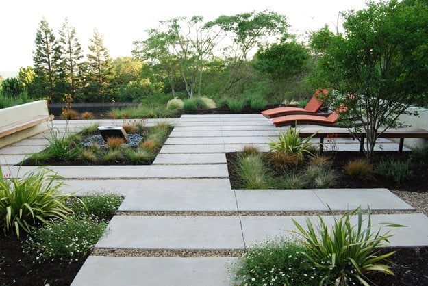 Designing a Contemporary Garden with Warmth | Garden Design